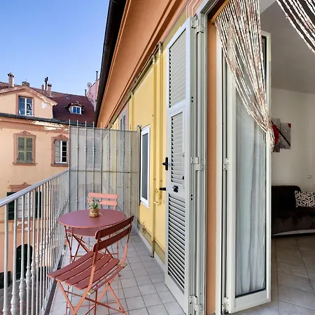 Casa Nel Cuore Di アパート