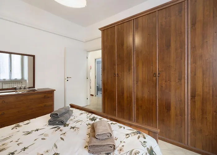 Casa Nel Cuore Di Апартаменты Лоано